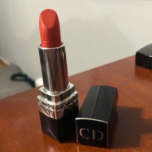 Dior lipstick in pusse soleil